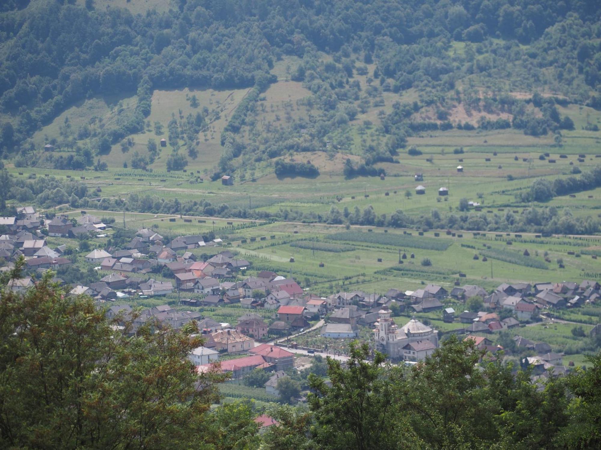 Pensiunea Sanziene Strîmtura Exterior foto
